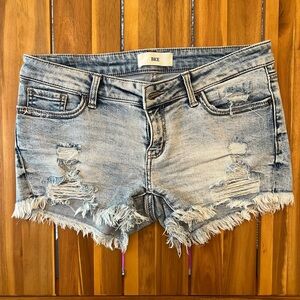 BKE Stella Stretch Short - NWOT